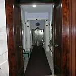 Nocleg ze śniadaniem I Papiri