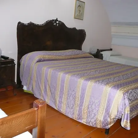 I Papiri Oda ve Kahvaltı