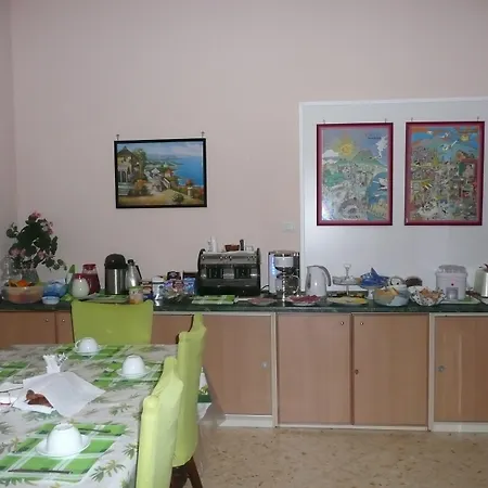 Oda ve Kahvaltı I Papiri Ercolano