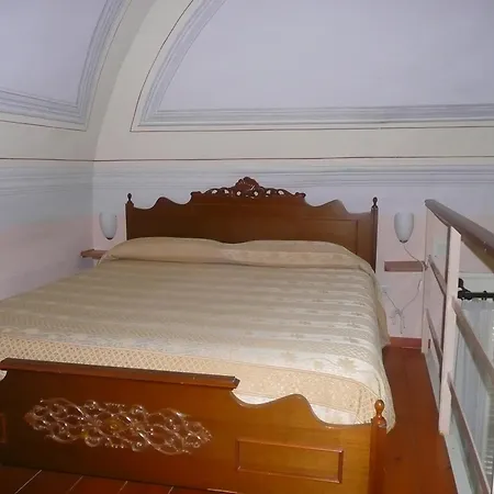 Bed & Breakfast I Papiri 3*