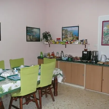 Bed & Breakfast I Papiri 3*