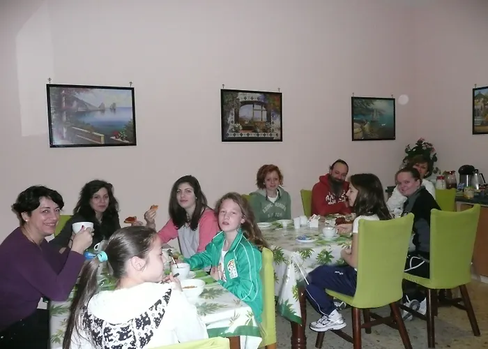Alojamento de Acomodação e Pequeno-almoço I Papiri 4*